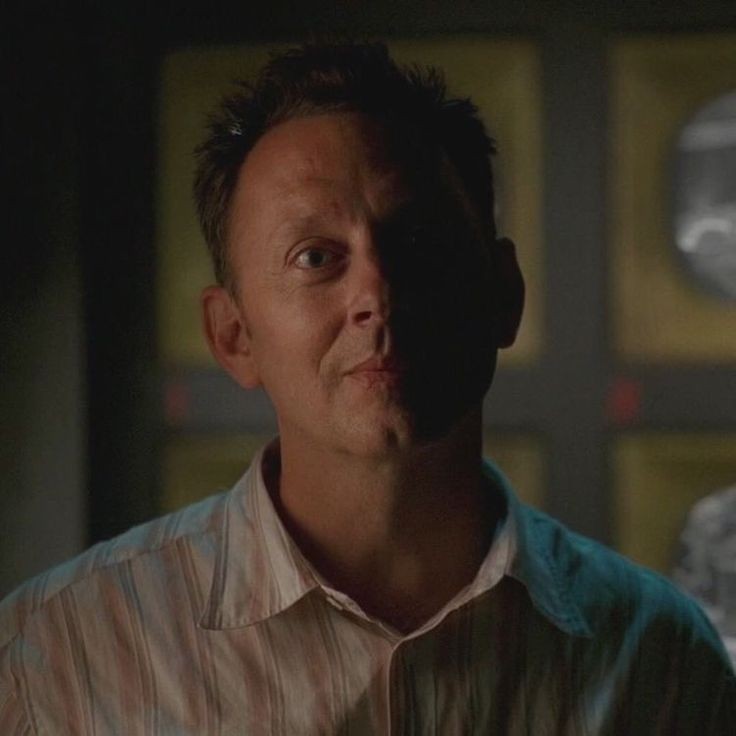TJRinchLover's tweet image. I LOVE this man!! #MichaelEmerson #PersonOfInterest #HaroldFinch #BenLinus