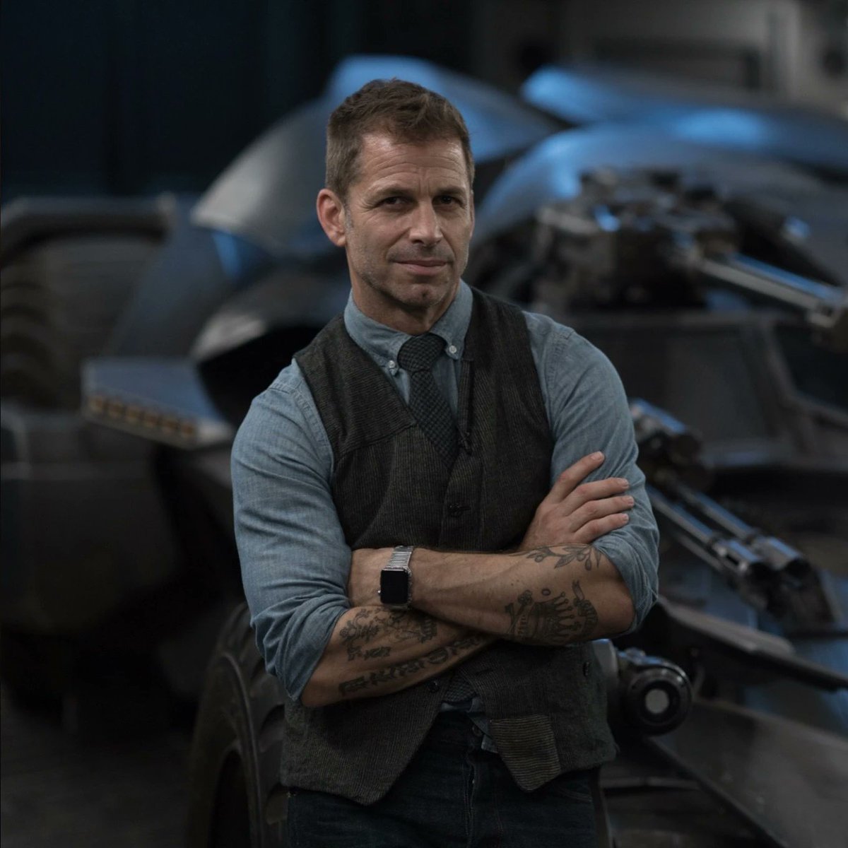 TomMCJL's tweet photo. Dacre Montgomery ('STRANGER THINGS' says Zack Snyder's Comic Book Movies go beyond the genre &amp; praises the director as one of his favourites stating how he'd do any type of work (including in the genre) depending on who's at the helm.

[https://t.co/P2sUxciu8d] https://t.co/0TSz8M2VIF