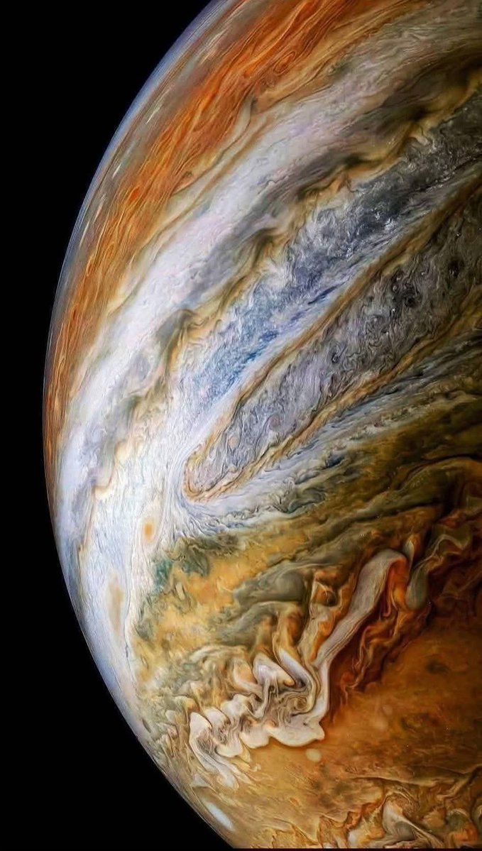 Jupiter, Proof that nature is the ultimate artist...
NASA