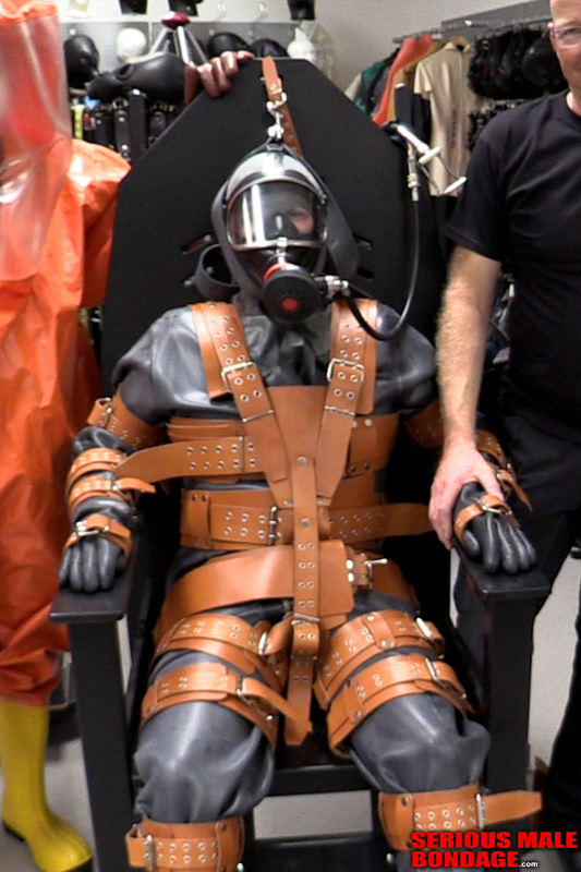 SeriousMaleBondage tweet media