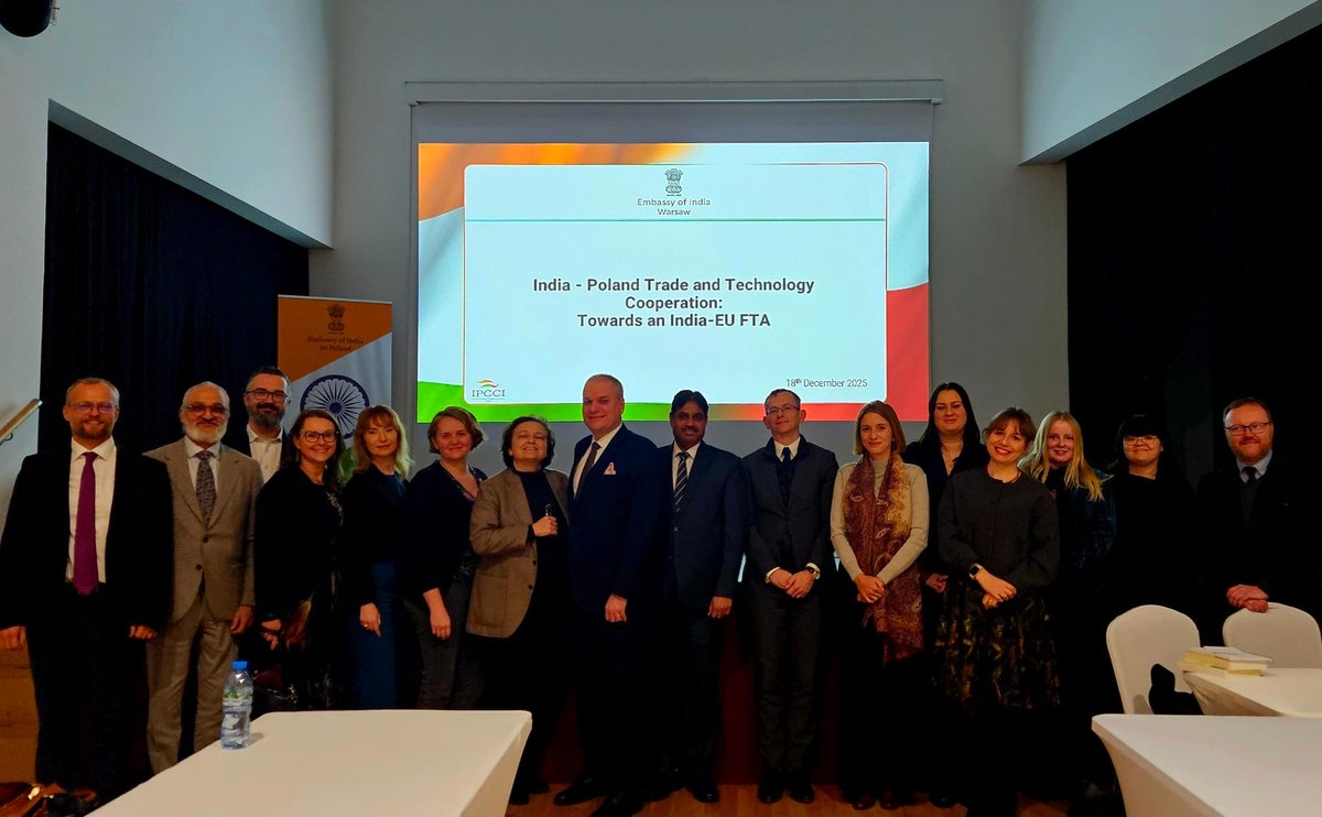 InstytutBoyma's tweet photo. W dniu 18 grudnia 2025 r. w Ambasadzie Indii w Warszawie odbyła się druga edycja warszawskiego spotkania ekspertów relacji polsko-indyjskich, zorganizowana przez Ambasadę Indii we współpracy z Indyjsko-Polską Izbą Gospodarczą (IPCCI). Poniżej raport👇
https://t.co/uv59SOSLJR https://t.co/zWXm3dTtR3