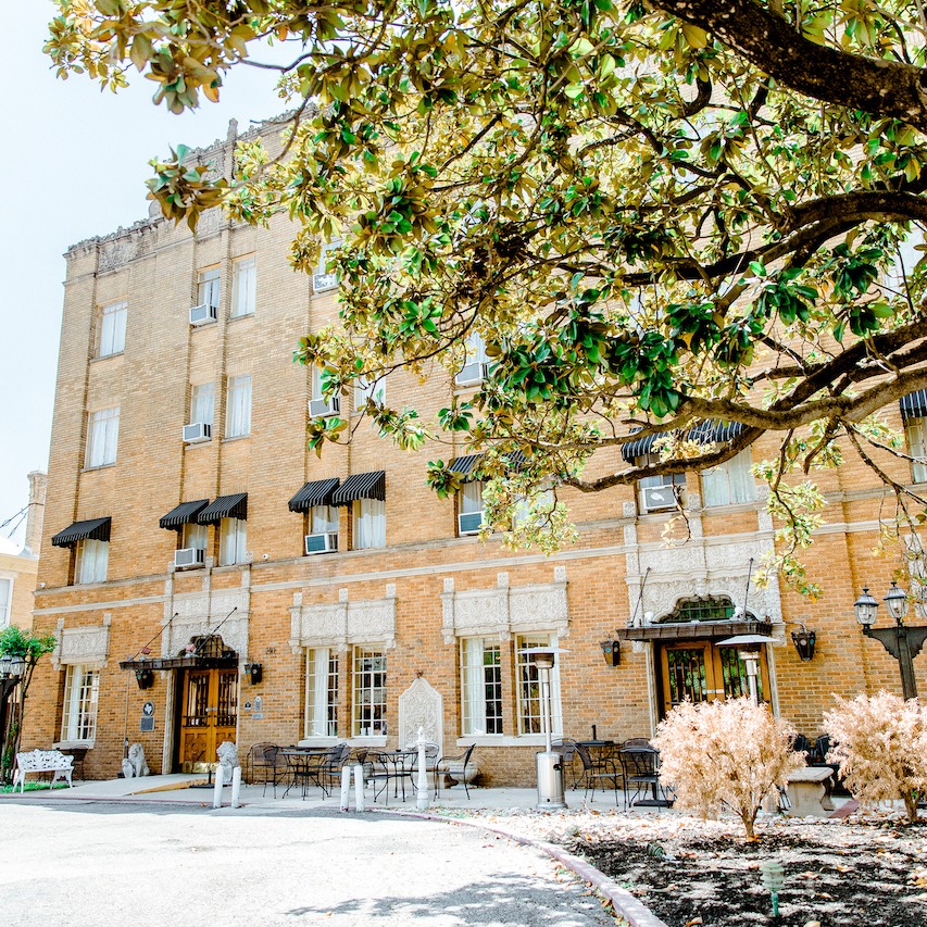 Visit NBTX tweet media