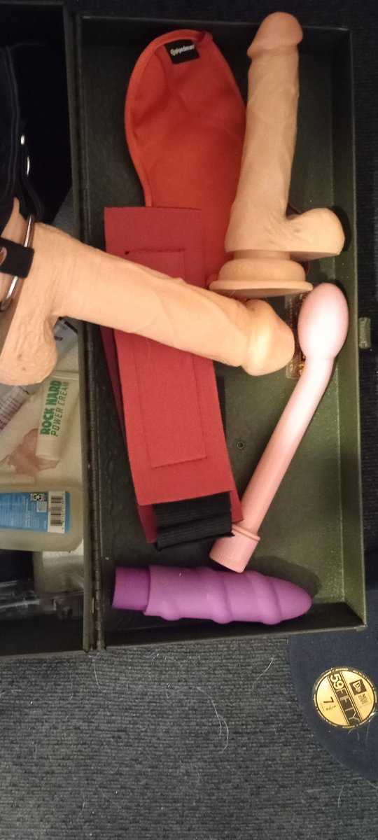 NJnymphoLisa's tweet photo. Bi #milf My Dom Daddy gave me permission to play. Have my toy box. Where are the #bigcock boys, #girls, #femboi? #nolimits DM is open. Also can loyalty test your gf, wife or whoever
or if you're real naughty, Snapchat him JerseyJoe317
#wankchat #nsfwtw #hotwife #subsluts #cuck https://t.co/W5CCyc4WlO