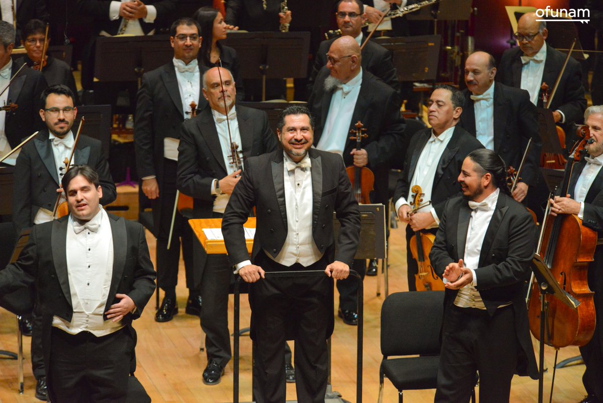 OFUNAM's tweet photo. ¡Ya comenzó la celebración por los 90 años de la OFUNAM!  ¡Te esperamos durante la temporada!

Participaron: Luis Manuel Sánchez, director huésped / Arisbé de la Barrera, soprano / Carlos Velázquez, tenor / Amed Liévanos, barítono / Coro Filarmónico Universitario; José Luis Sosa, director coral / Coro de Niños y Jóvenes Cantores de la Facultad de Música de la UNAM; Patricia Morales, directora coral

#MúsicaUNAM #CulturaUNAM