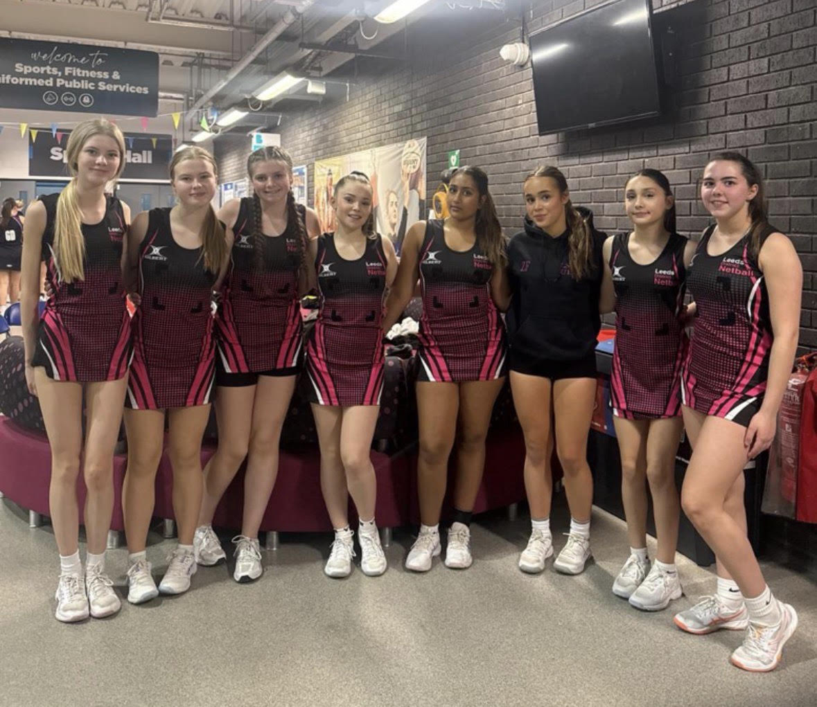 LeedsNetball's tweet image. On Saturday 17th January 2026 the U15 Leeds 2 netball team had their first matchplay against the other teams in West Yorkshire.🏐