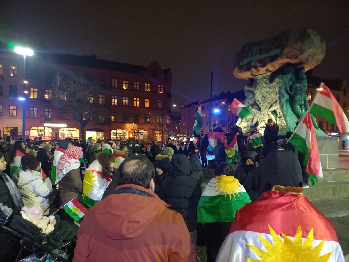 Rojavakommittéerna tweet media