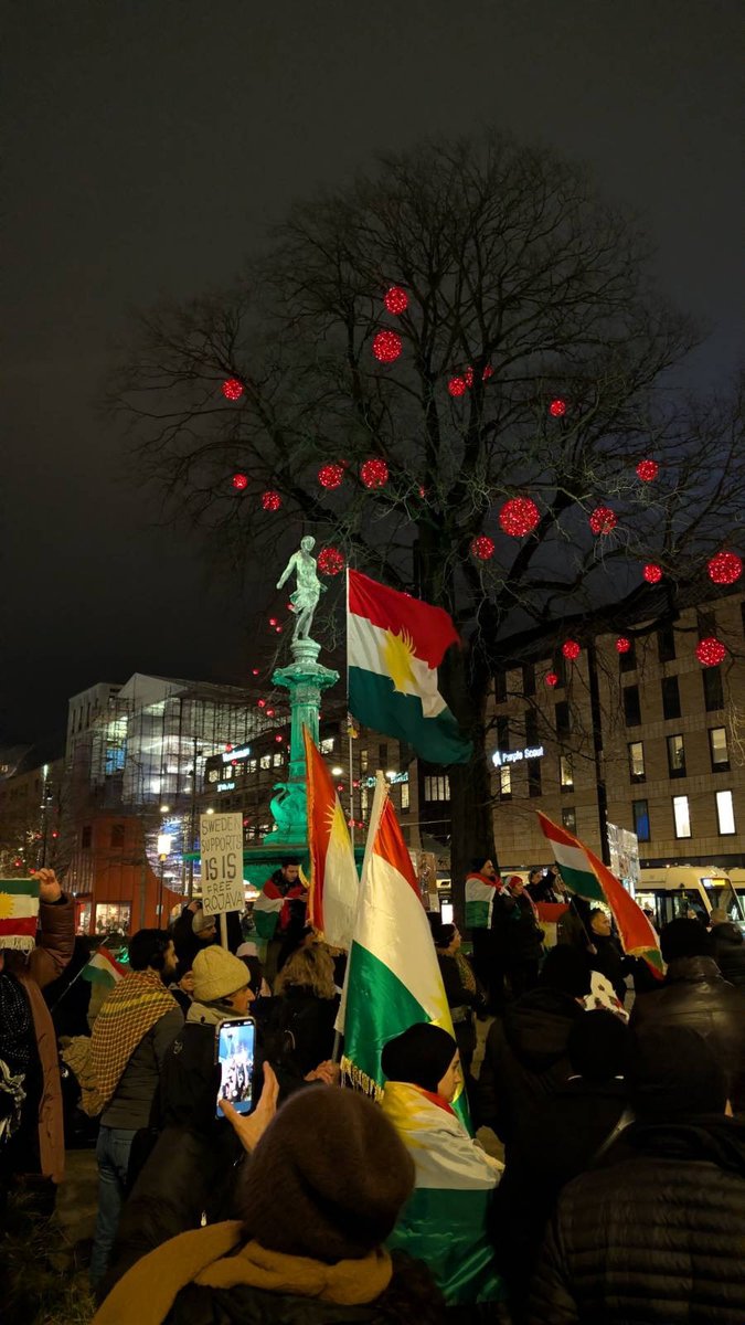 Rojavakommittéerna tweet media