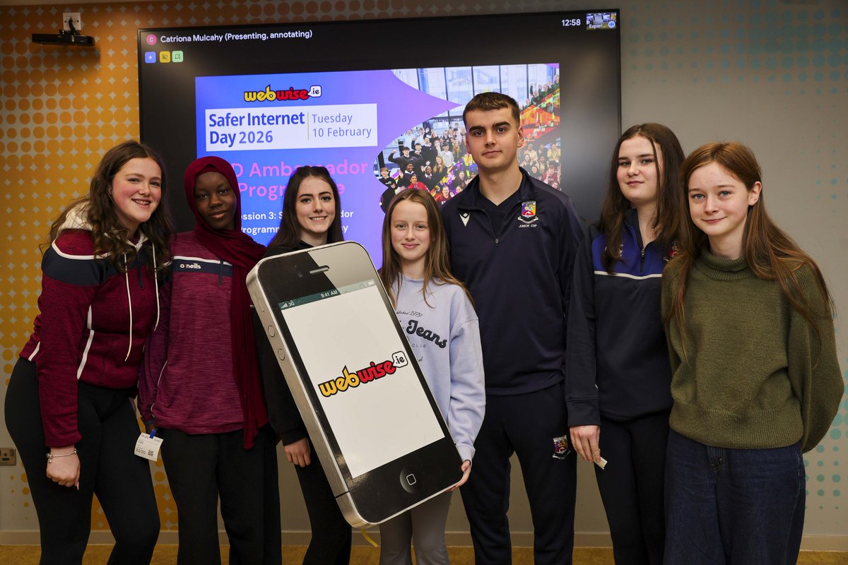 Ardscoil Mhuire tweet media