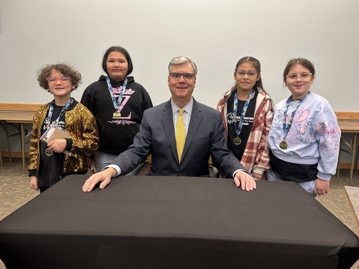 Gail Becker tweet media