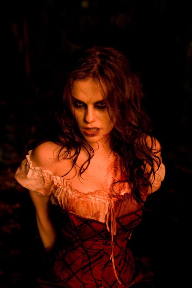 Anna Paquin on set of Trick ‘r Treat (2008)
