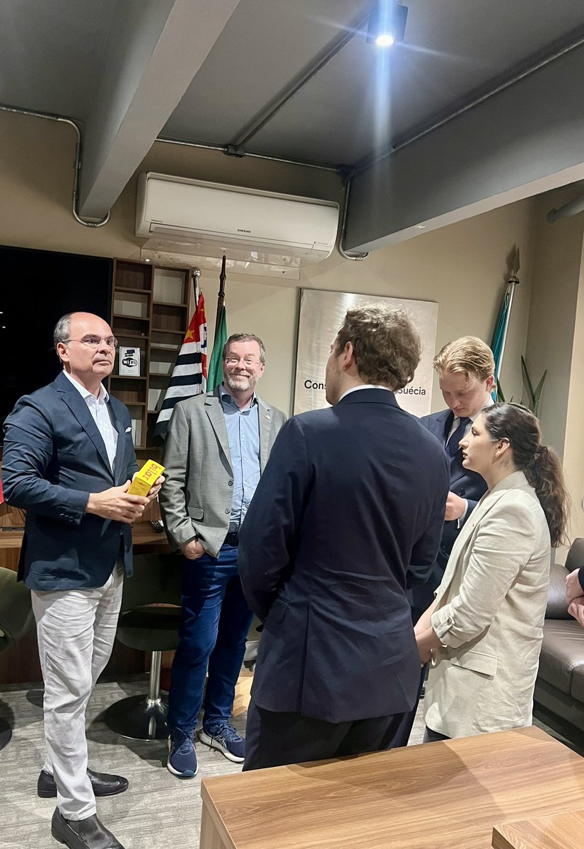 Suécia em São Paulo tweet media