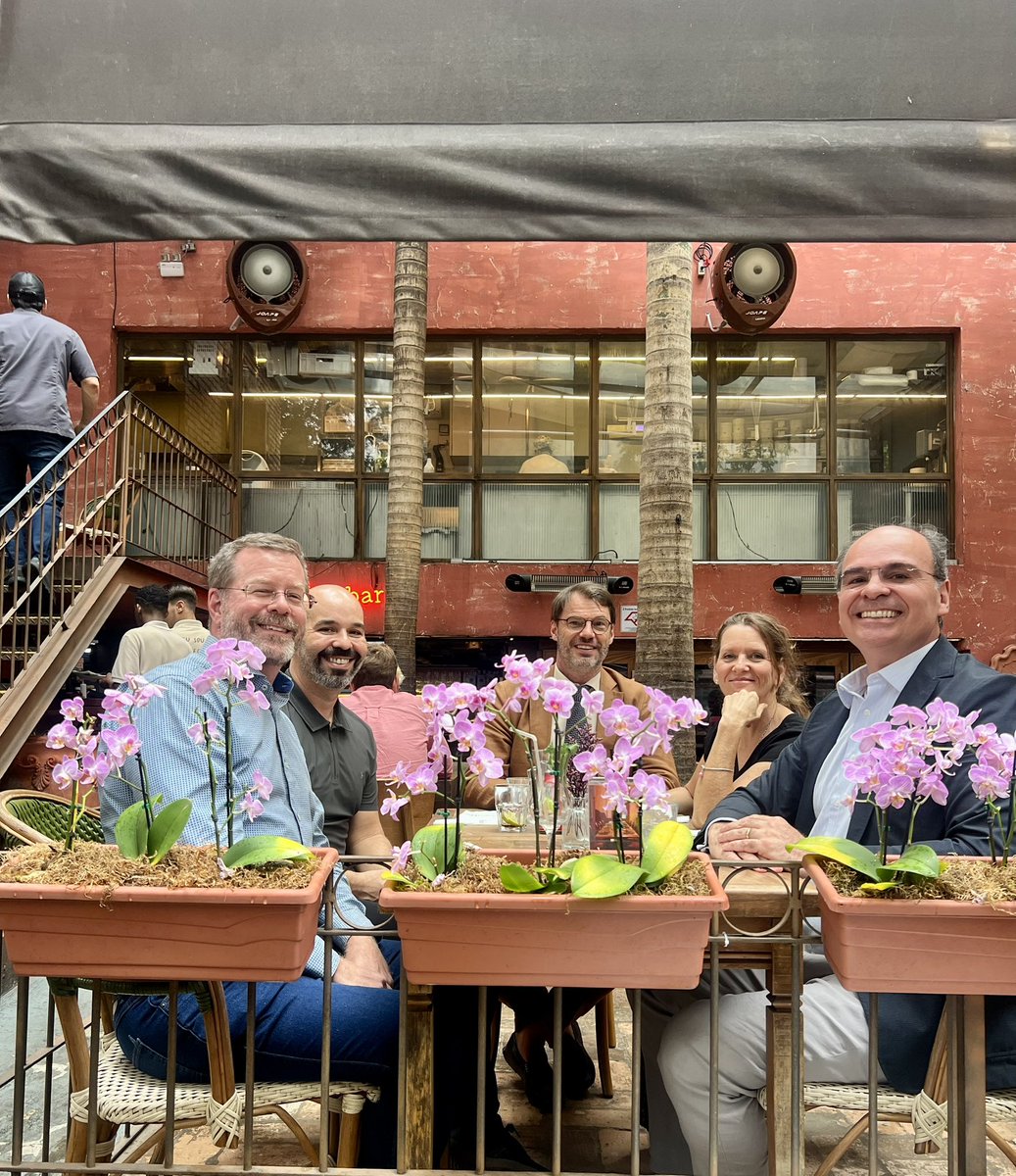 Suécia em São Paulo tweet media