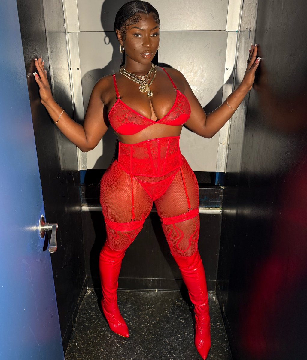 Ms. Wesley Snipes 🥰