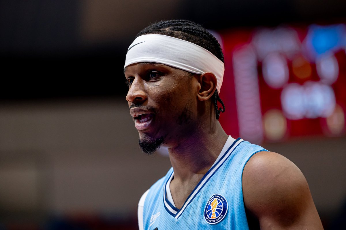 ❗️ Trent Frazier recorded his third double-double for Zenit. The American guard played 32 minutes tonight and helped Zenit secure a win over MBA-MAI. Here are his stats:

– 17 points (6/12)
– 6 rebounds
– 14 assists (1 turnover)
– 1 steal
– 36 efficiency rating

#Zenit #Frazier