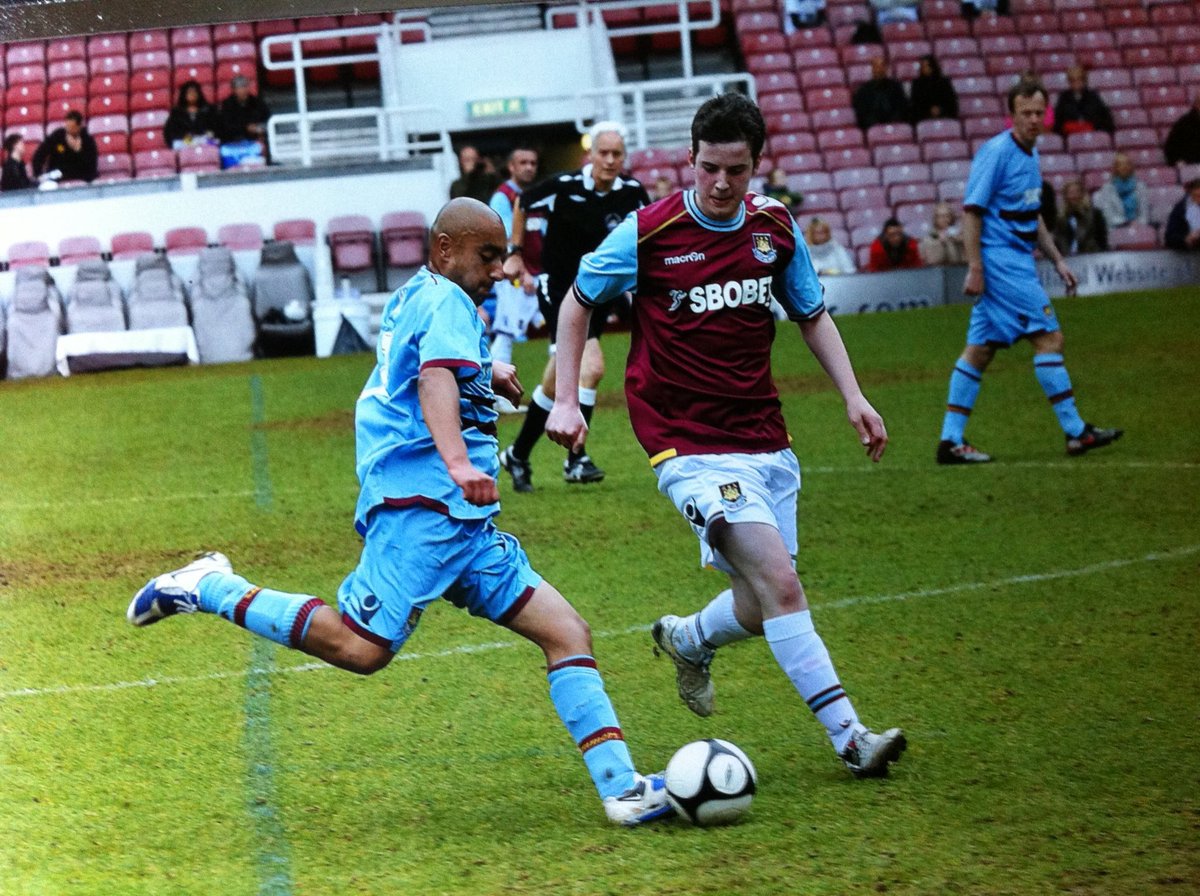 punjabihammer's tweet photo. @IronworkTours I’ve played at Uptonpark
#FootballAid https://t.co/M2sZ2GoWLZ