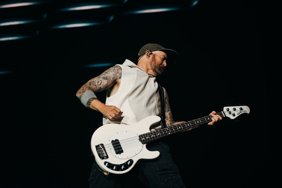 Dave Phoenix Farrell tweet media