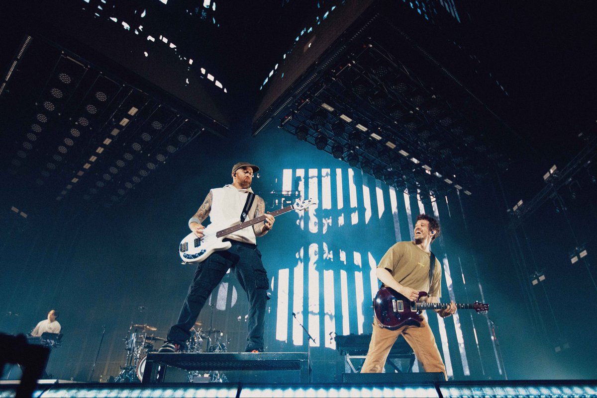 Dave Phoenix Farrell tweet media