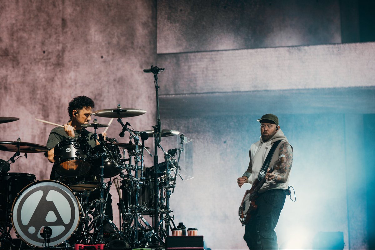 Dave Phoenix Farrell tweet media