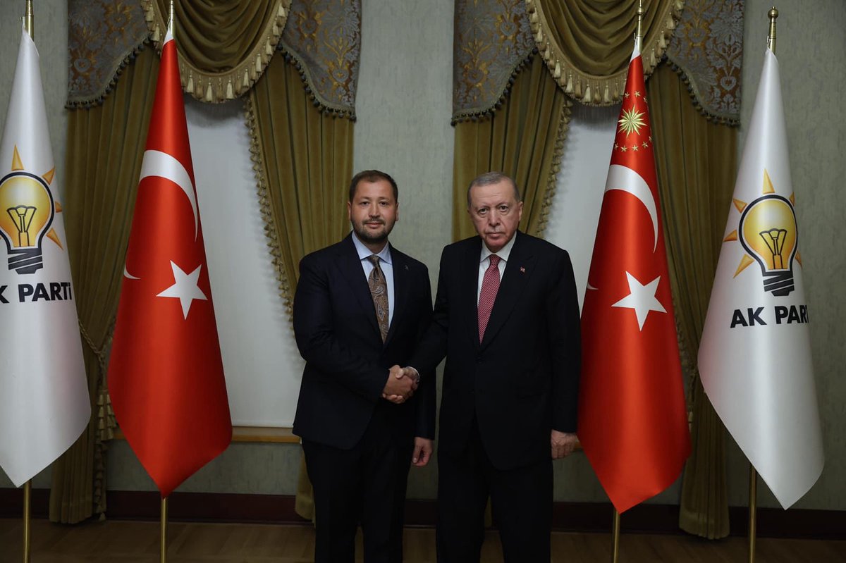 MUĞLA'MIZA, MENTEŞE'MİZE HAYIRLI OLSUN... 

Göreve geldiğimiz günden bu yana "İnsanı yaşat ki devlet yaşasın" düsturuyla, Muğla’mızın her bir köşesine hizmet götürmek ve hemşerilerimizin refah seviyesini en üst noktaya taşımak için var gücümüzle çalışıyoruz. Bugün, Menteşe