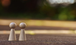 Fuori non troviamo nessuno! #disabilità Nel provare a realizzare dei “servizi basati sulla comunità” si fatica a trovare questa comunità. urly.it/31dkk5
Riflessioni a partire dall’esperienza della cooperativa sociale “Il Vomere” nel territorio bresciano.