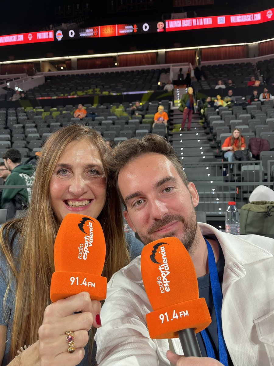 Arranca la retransmisión del <a href="/casademontBZ/">Casademont Zaragoza</a> 🆚<a href="/valenciabasket/">Valencia Basket Club</a> en la 91.4FM🏀🍊

🎙️<a href="/abelaguado_/">Abel Aguado</a>
🗣️<a href="/AlonsoPiluca/">Piluca Alonso</a> 

🎧91.4FM y radioesport914.com