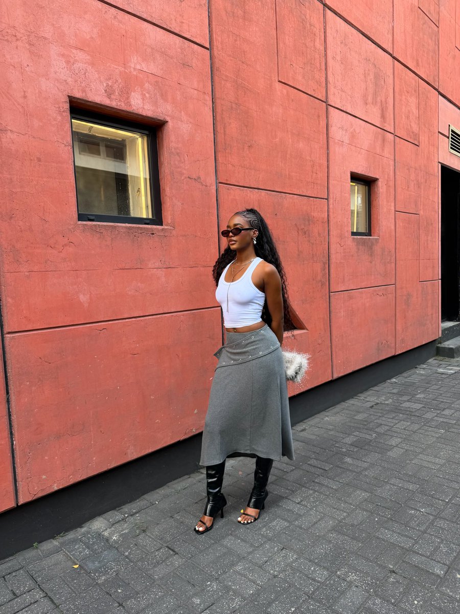 dede_ashiogwu's tweet image. In a world full of trends, I choose style🤍