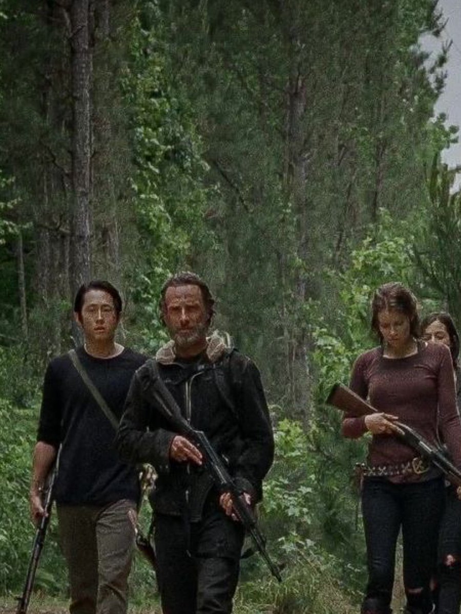 rositascrossbow's tweet image. Family.