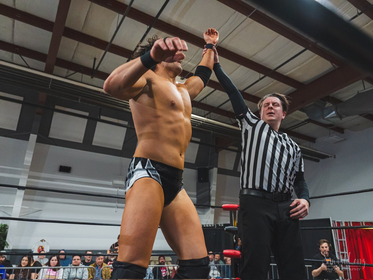 Ref Nick Mitchell tweet media