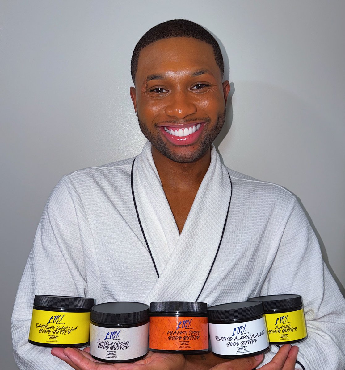 Luxury You Can Feel. Intention In Every Jar.
This Is LicxBeauty — Refined. Intentional. Elevated.
Bold Skin. Unapologetically You. 💛