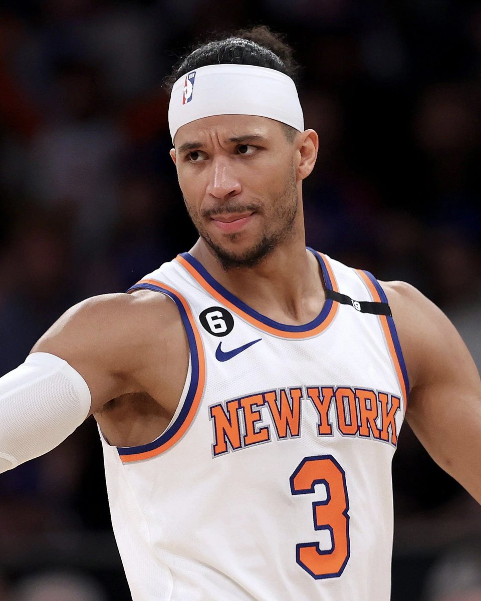 DailyNoud's tweet image. JUST IN: Veeze has challenged Knicks player Josh Hart to a 1v1 basketball match 👀

Is Josh Hart scared of Veeze? 🤔