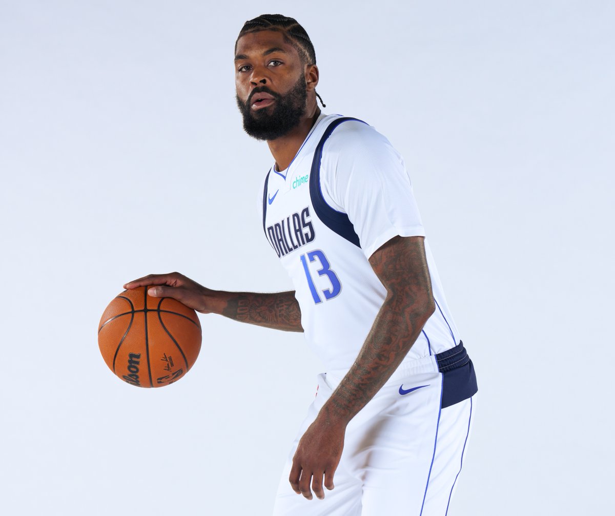 Join us in wishing Naji Marshall of the @DallasMavs a HAPPY 28th BIRTHDAY!