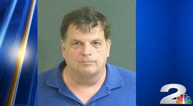 ImBreckWorsham's tweet image. This is Donald Gresh, a child predator in South Carolina who had TWO THOUSAND photos and videos of toddlers being raped by grown men and of them being forced to have sex with animals.  

He served ONE DAY in jail before being released.  

His case is just one of THOUSANDS.

Tell…