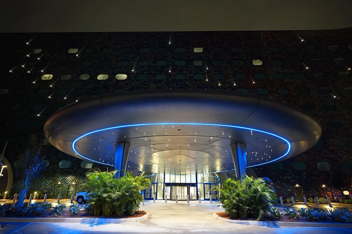 insideuniversal's tweet photo. One year open today!

Happy 1st anniversary to Stella Nova Resort - the first Epic Universe hotel to welcome guests last year. @UniversalORL https://t.co/6ZD7SzaWwF