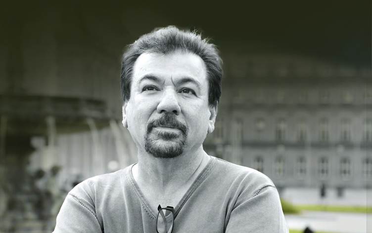 Bextiyar Elî: Rojava neden her yönden hedef alındı?

🔴Kürtlerin karşı karşıya olduğu tehlike geçici veya kısa süreli değildir. Kürdistan’ın tehlike çemberinden çıktığını düşünen herhangi bir kesim korkunç bir stratejik hata yapmaktadır. 

Kürt varlığına yönelik tehdit