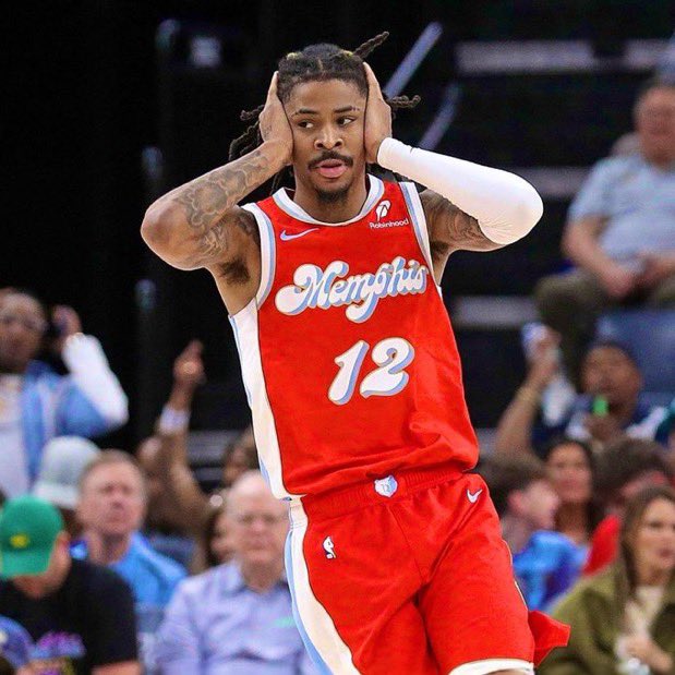 Fullcourtpass's tweet image. The Grizzlies have made it clear to teams that they are “very comfortable” keeping Ja Morant, per @ChrisBHaynes 

(Via @SiriusXMNBA)