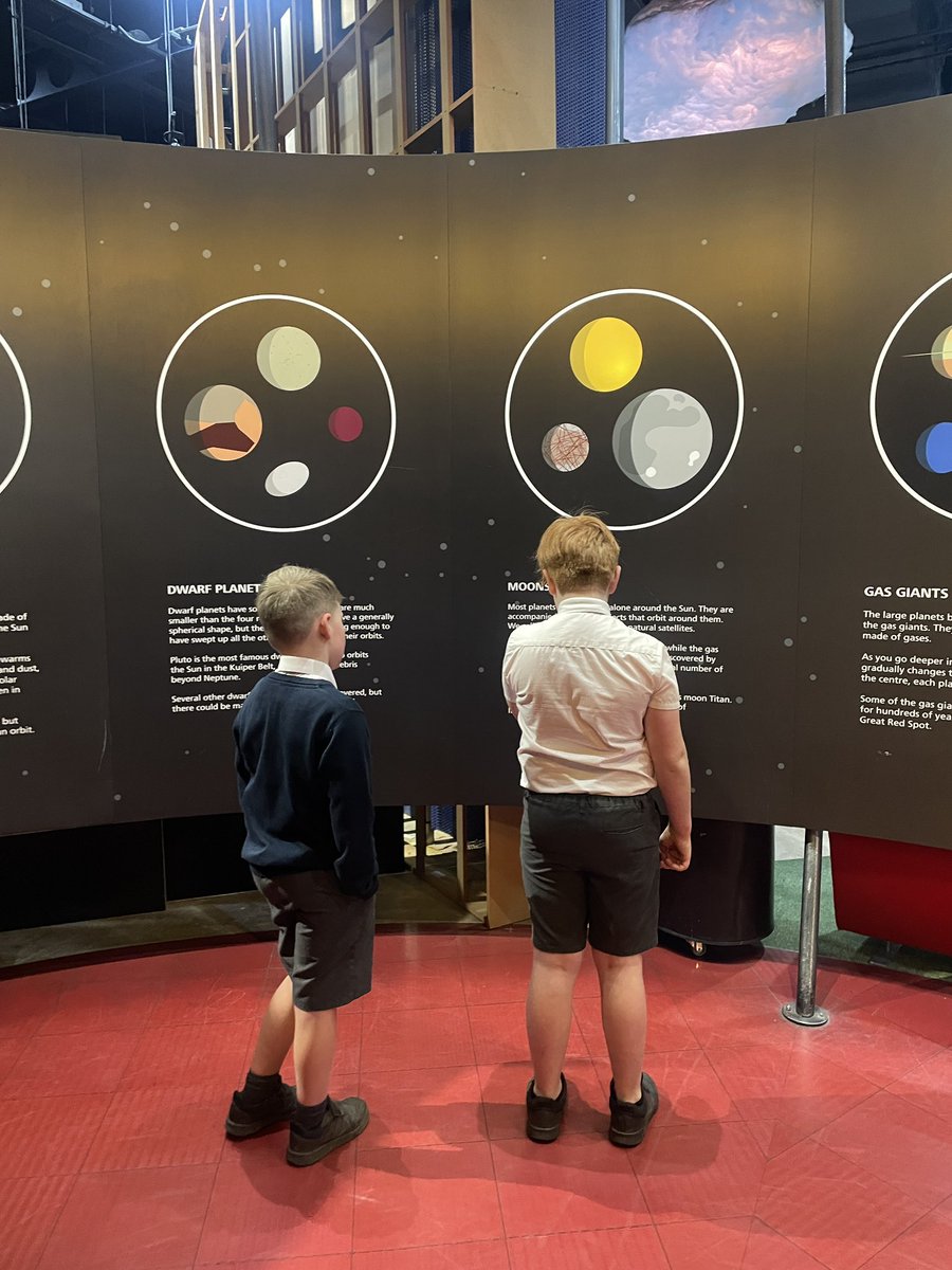 🚀✨ Class 4 Blast Off to the National Space Centre! ✨🚀
Class 4 had a great time on their trip to the National Space Centre, bringing their space topic to life! 🌍🪐
They explored exhibits, and even had the chance to programme Lego rovers, just like real space engineers 🤖🚀.
