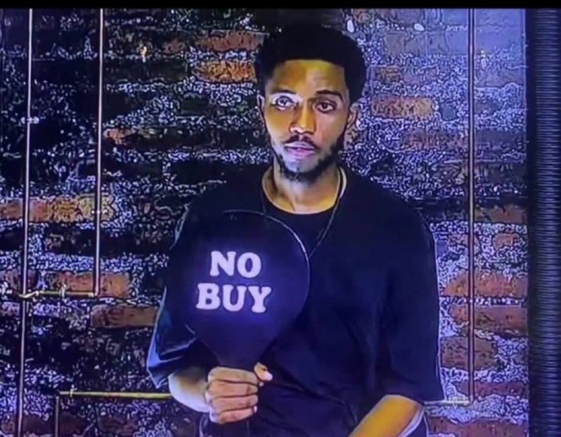Alospeakletos's tweet photo. My boy say no buy #MayGodBeWithSweetGuluva
#KingGuluvaAkhonamathemba https://t.co/5B4gY9lrbi