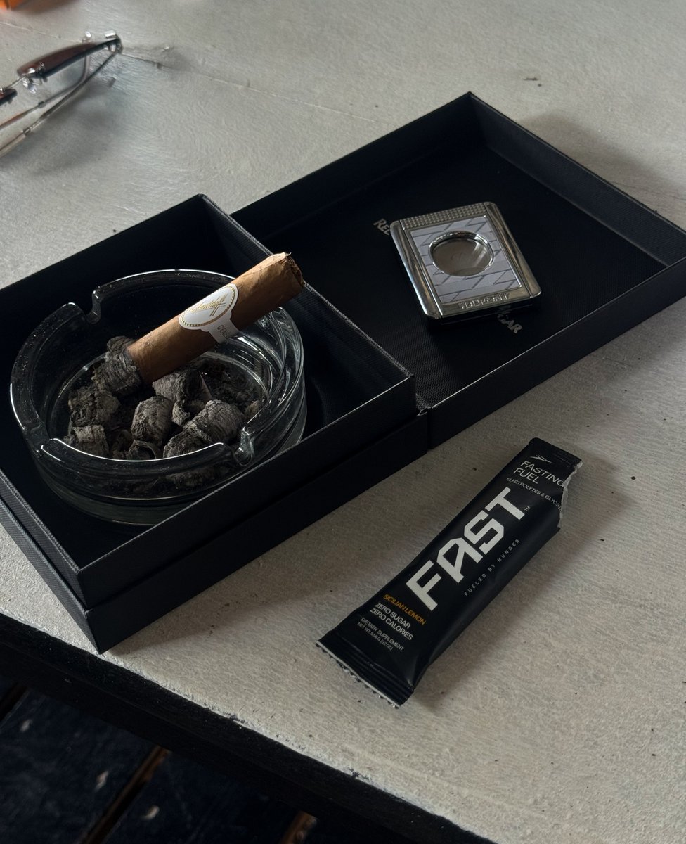 legendofroma's tweet image. Back in Cape Town