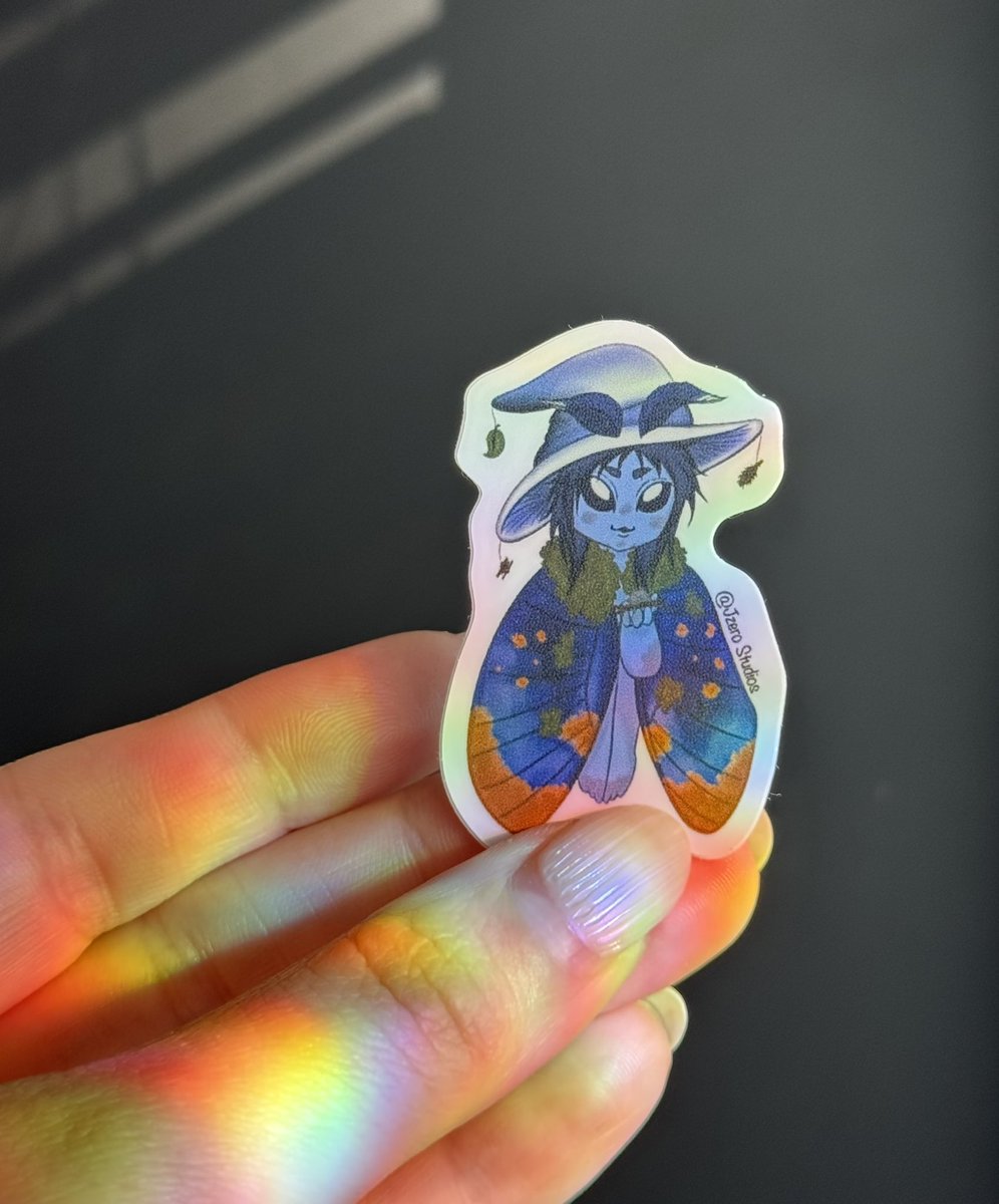 Jzero_Studios's tweet photo. New and improved Moth Girl Stickers are back in my Ko-fi with a limited stock! 
Check out the link in my bio! 
•
•
•
 #lunarmoth #bagwormmoth #deathheadmoth #stickers #artsyfartsy https://t.co/4sMsue53yh