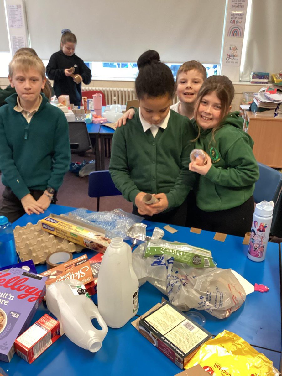 Fernielea School tweet media