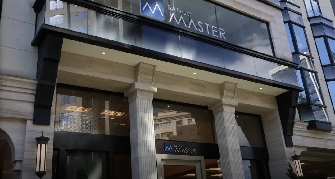 Por uma fonte ou por outra, já ouvi que estão envolvidos com o Banco Master:

Hugo Motta
Davi Alcolumbre
Nikolas Ferreira
Ciro Nogueira
Antônio Rueda
Ibaneis Rocha

Se confirmarem essas "conexões", o Brasil pode estar prestes a fazer uma limpeza histórica na política. 

Oremos