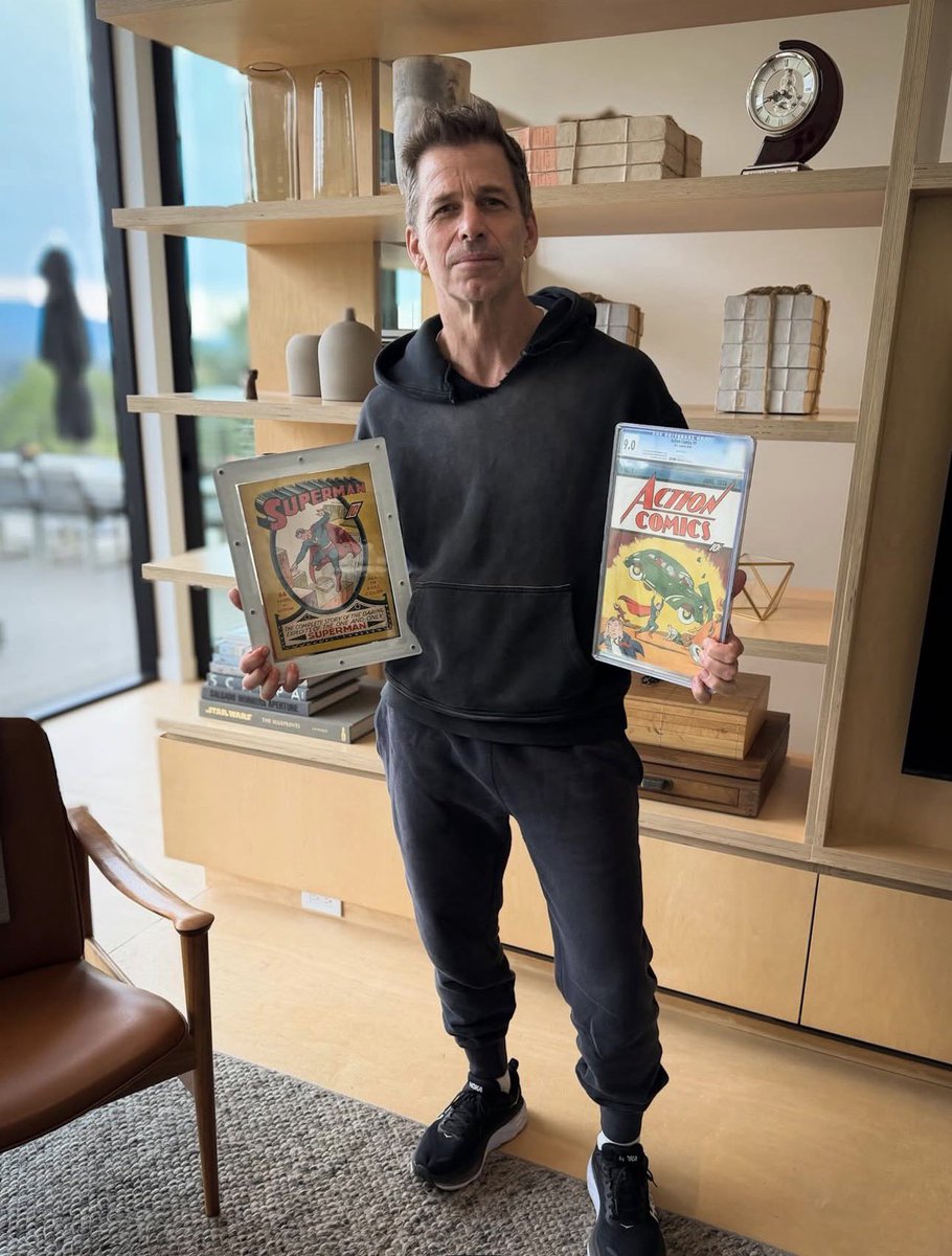 JusticeR68150's tweet image. The GOAT himself 🔥

#ZackSnyder
#RestoreTheSnyderVerse