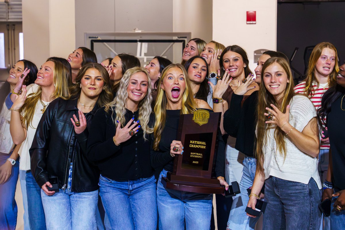 NWF Softball tweet media