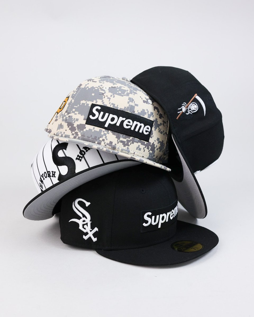 pineapple_co_'s tweet photo. SUPREME x NEW ERA x MLB

Uma colaboração que une streetwear, tradição esportiva e identidade cultural. Design icônico, construção de qualidade e relevância que atravessa temporadas.

Disponível na Pineapple Co.
Rua Três Rios, 109 – Bom Retiro – SP
https://t.co/7LieKw4sO9 https://t.co/iV0sJTrdN9