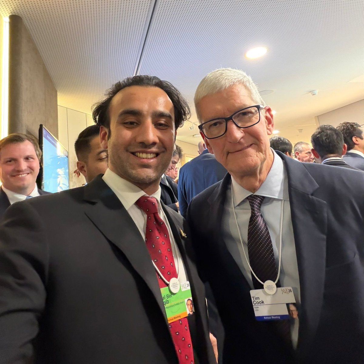 巴基斯坦加密货币负责人会见苹果CEO蒂姆·库克，向其介绍该国在代币化和加密货币领域的监管进展。