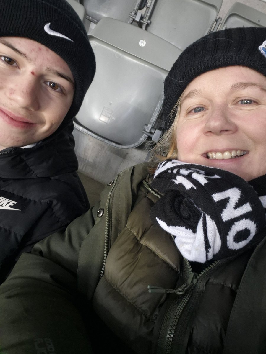 Memories of 1997...or was it 8? Psv another of Sir Bobby's clubs tonight with my boy. Come on Newcastle!  #newpsv