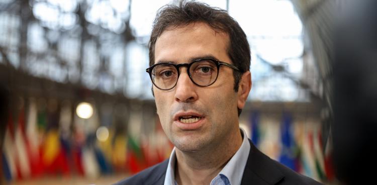 Ladra Feijoo!! 
El Ecofin aprueba la adenda que permite a España recibir 24.700 millones y lanzar el fondo soberano.
Última revisión del plan de recuperación para obtener los Next Generation