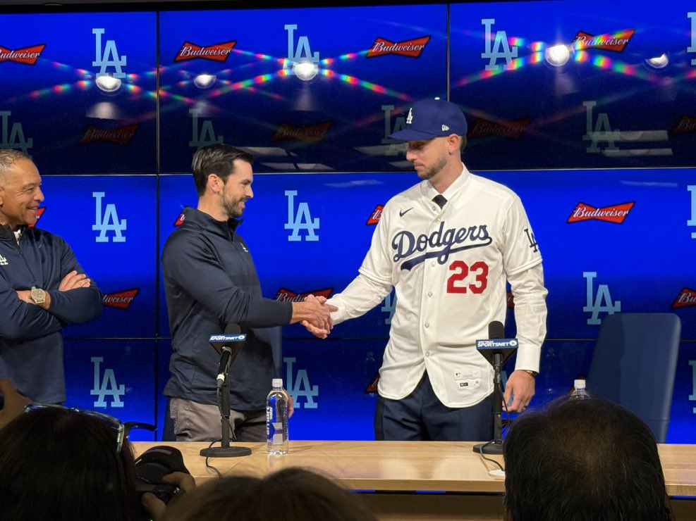 LADodgersMuse's tweet image. Kyle Tucker will wear #23, last worn by Dodger legend Michael Conforto! 

pic from @ByJackHarris