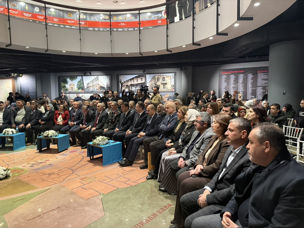 İçişleri Bakan Yardımcımız Sayın <a href="/turanbulent/">Bülent TURAN</a>  , İl Başkanımız Sayın <a href="/fmfedaioglu/">Fatih Muhaddis FEDAİOĞLU</a>  , Başkanımız Sayın <a href="/FatmaSahin/">Fatma Şahin</a> ve teşkilatımız ile birlikte, Millî Mücadele’nin Güney Cephesi’nde kahraman çocukları ve Şehitkamil temalı panele katılım sağladık. 
<a href="/iekarayel/">Dr. İsmail Emrah KARAYEL</a> 
<a href="/AKPartiG_Antep/">AK Parti Gaziantep</a>