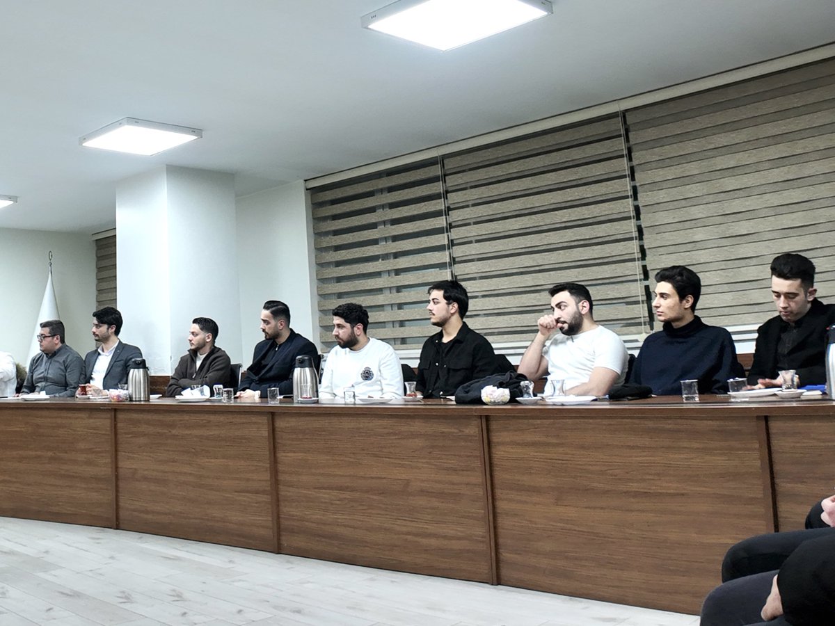 İlçe Gençlik Kolları Başkanımız <a href="/YunusemrYildiz/">Yunus Emre YILDIZ</a> riyasetinde,İl Gençlik Kolları Yürütme Kurulu Üyemiz <a href="/MTufanKocak/">M. Tufan KOÇAK</a> ,İl Gençlik Kolları Yönetim Kurulu Üyemiz <a href="/Abdullah32Ozel/">Abdullah Kayra Özel</a> katılımlarıyla,Yürütme Kurulu Üyelerimiz,Yönetim Kurulu Üyelerimiz ve Mahalle Başkanlarımız ile birlikte